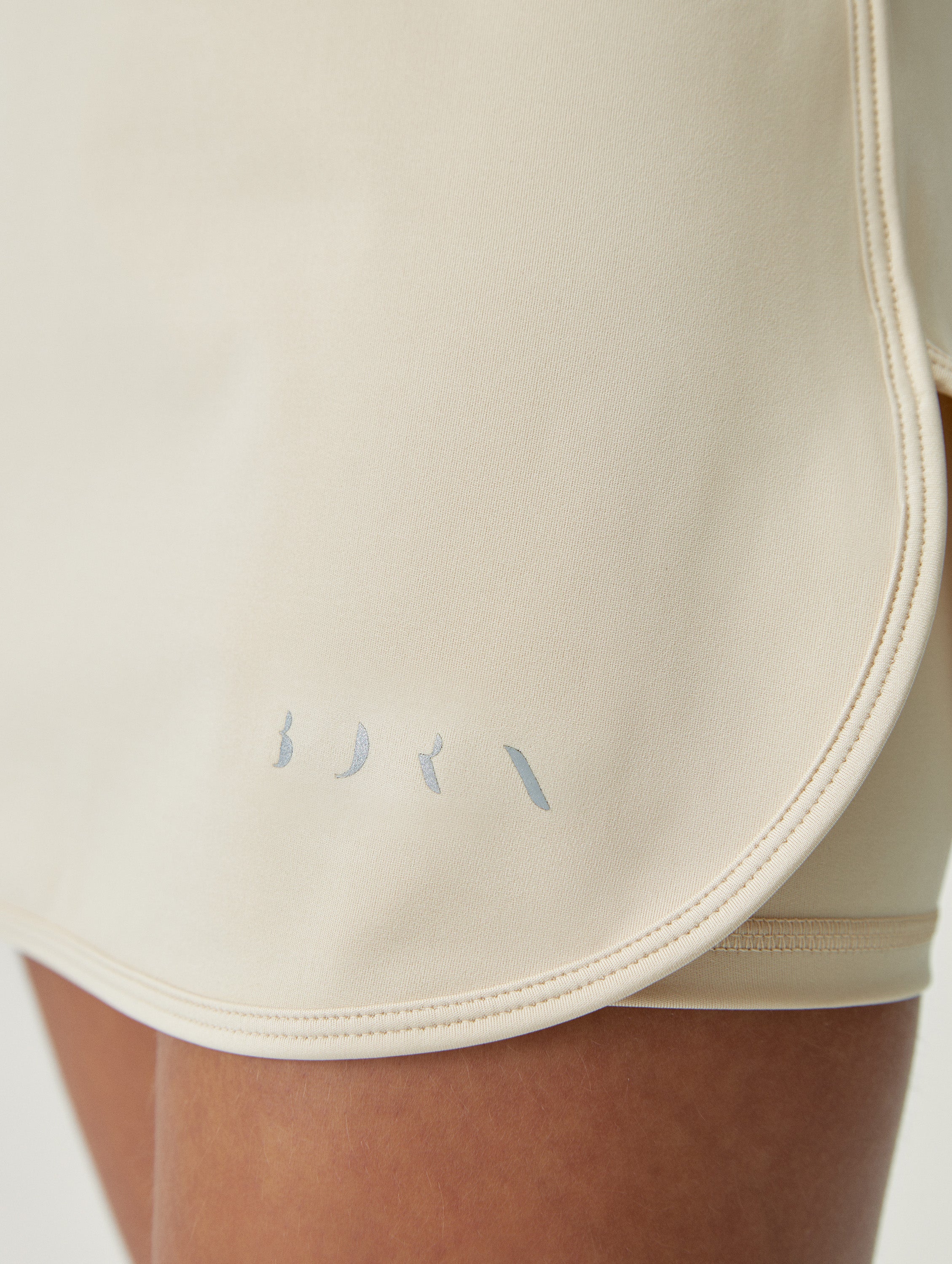 Tennis Skirt Gadea Oat Milk